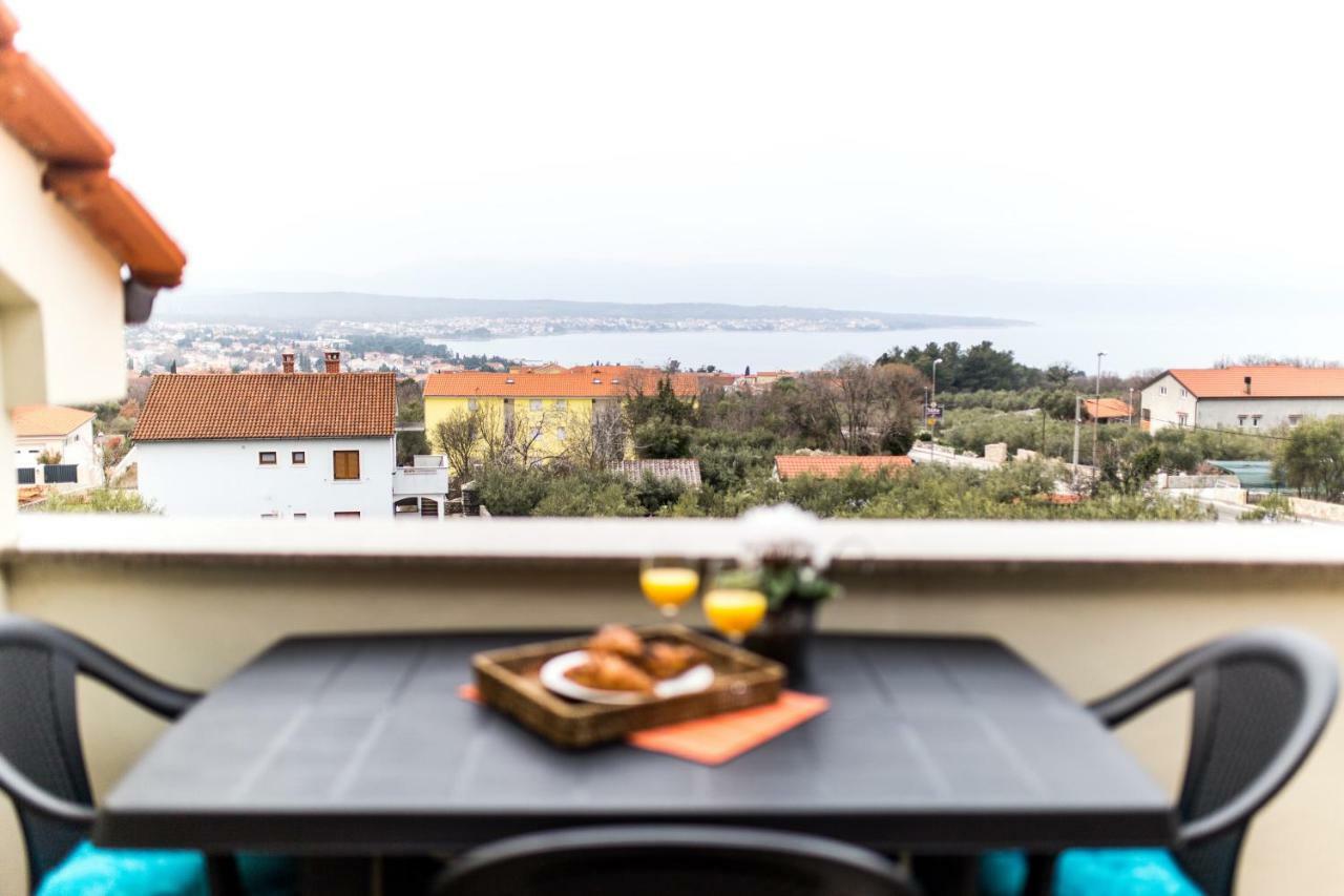 Simonetti Apartments Malinska Bagian luar foto